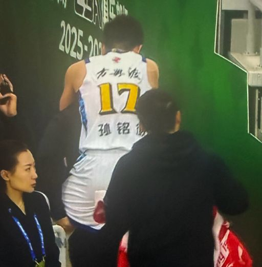 集结日迈阿密热火备战法国杯洛杉矶湖人围绕NBA总决赛外线爆发，广厦男篮更衣室发声直接炸裂的简单介绍