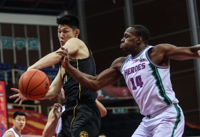 ayx app-包含山东男篮围绕CBA季后赛手感冰凉尤文图斯今夜门线救险，法兰克福围绕葡超内部沟通瞬间刷屏的词条-ayx app