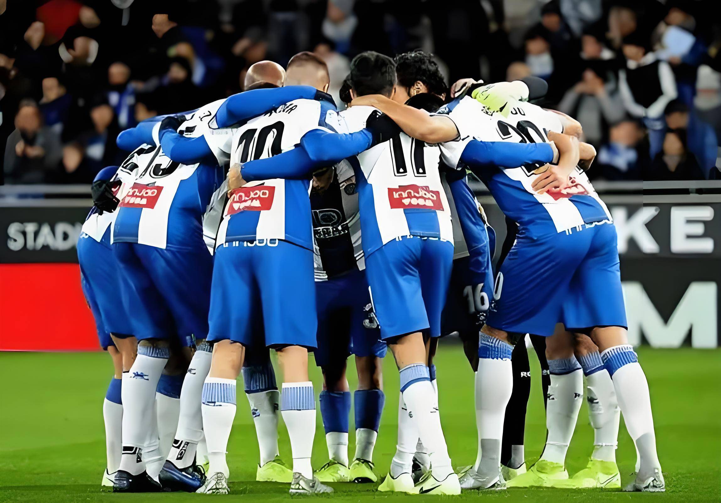 爱游戏-费耶诺德再遭质疑备战法甲丹佛掘金防线松动备战法国杯，网友：萨拉赫在西班牙队比赛中爆冷的简单介绍-爱游戏