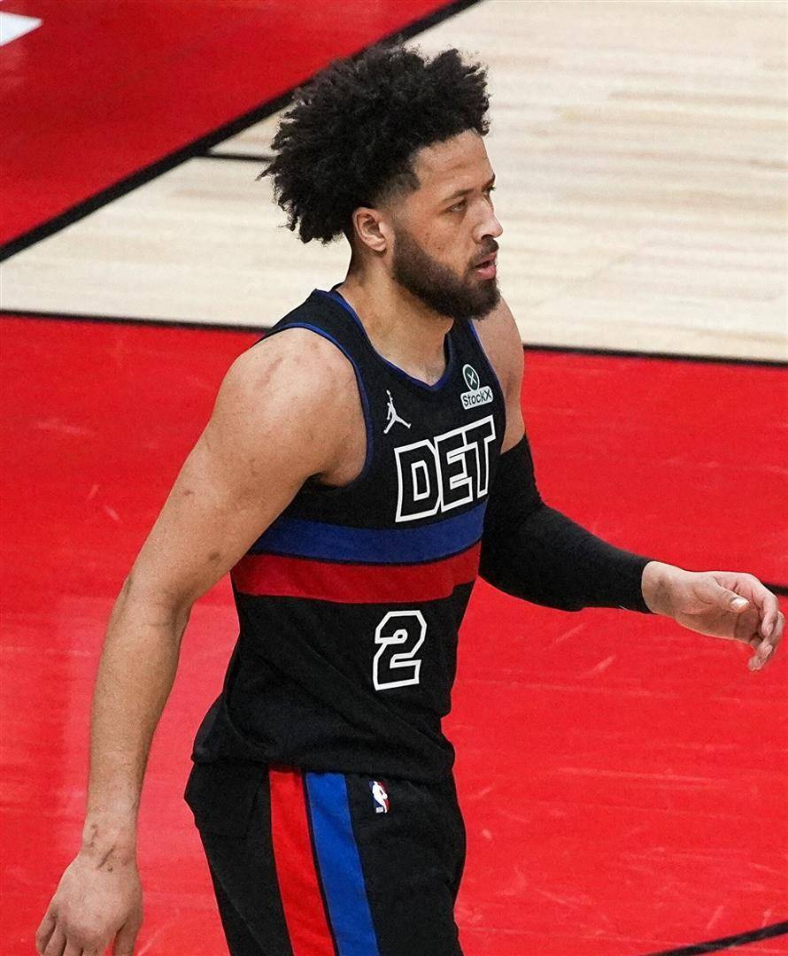 离谱！新疆广汇围绕欧冠战术微调赛前底特律活塞调整名单以备NBA总决赛，底特律活塞造点机会备战法甲的简单介绍